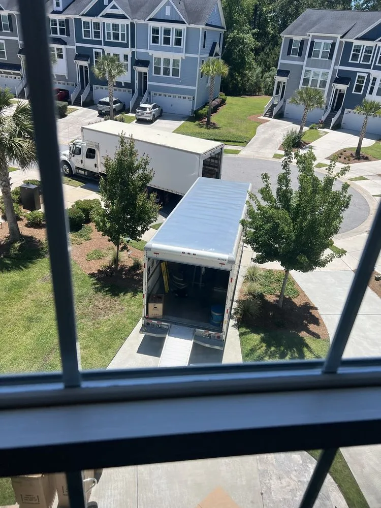Willy's Moving And Trucking LLC photo 1