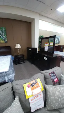 Daves Furniture Decorators Warehouse photo 1
