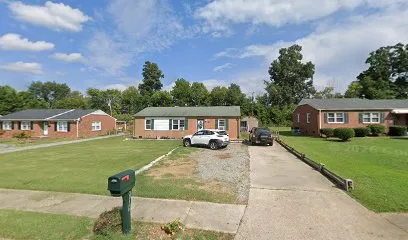 Around The Bloq LLC photo 1