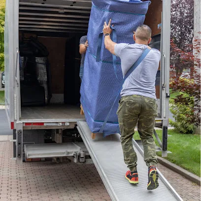 Sky 7 Moving & Relocation