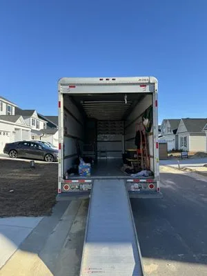 Pepe's Hauling And Moving LLC