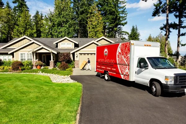 Move And Go LLC
